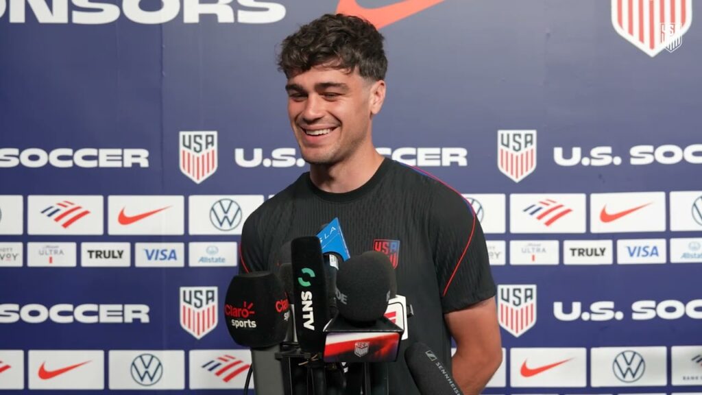 Gio Reyna deler sine tanker