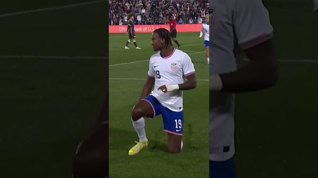 Haji Wright med to mål mot Australia