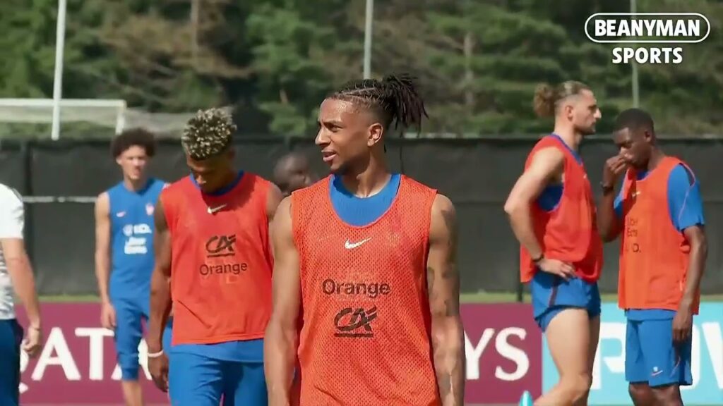 Mbappé leder treningen
