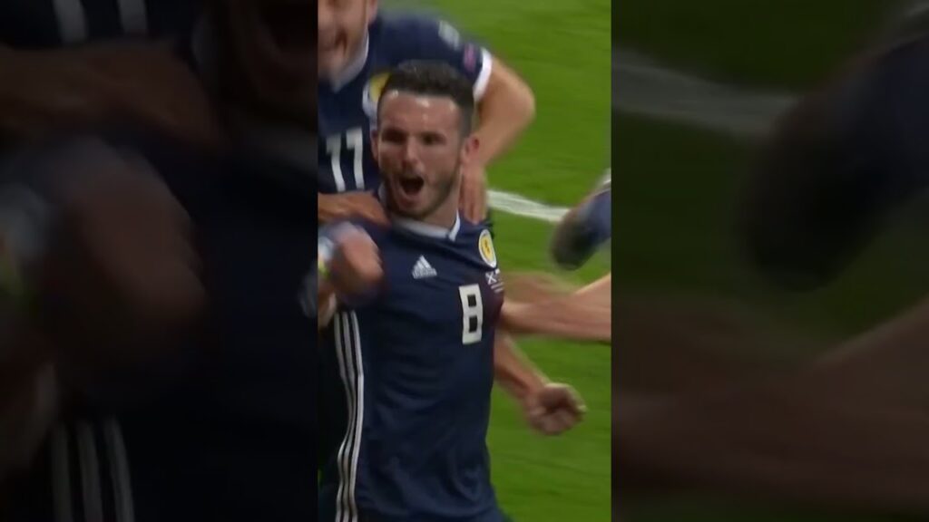 McGinn scorer sitt første mål for Skottland