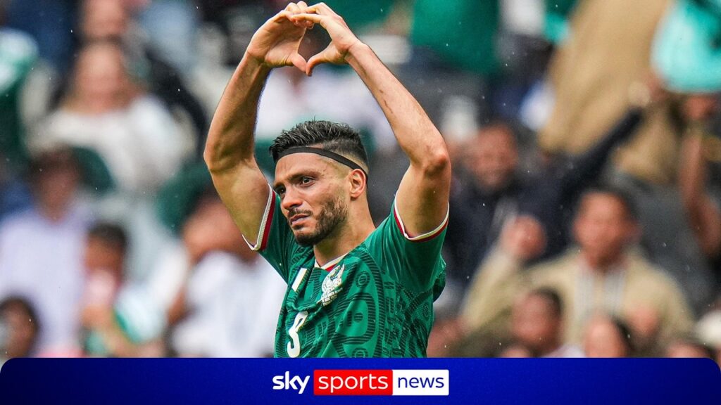 Mexico åpner med seier