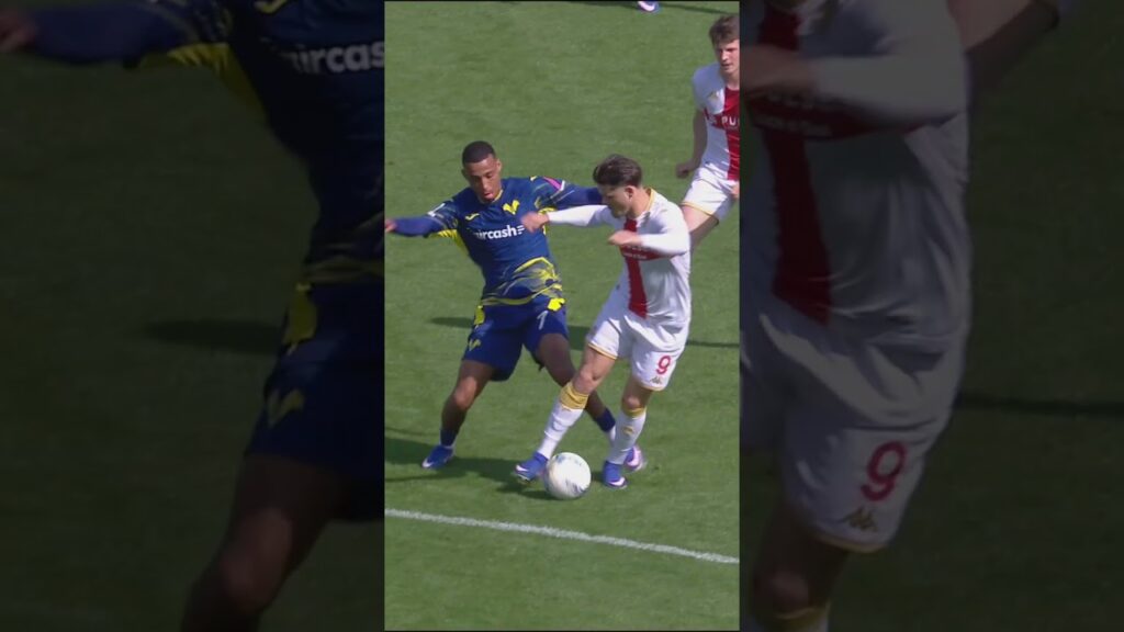Vitinha banker ballen i krysset