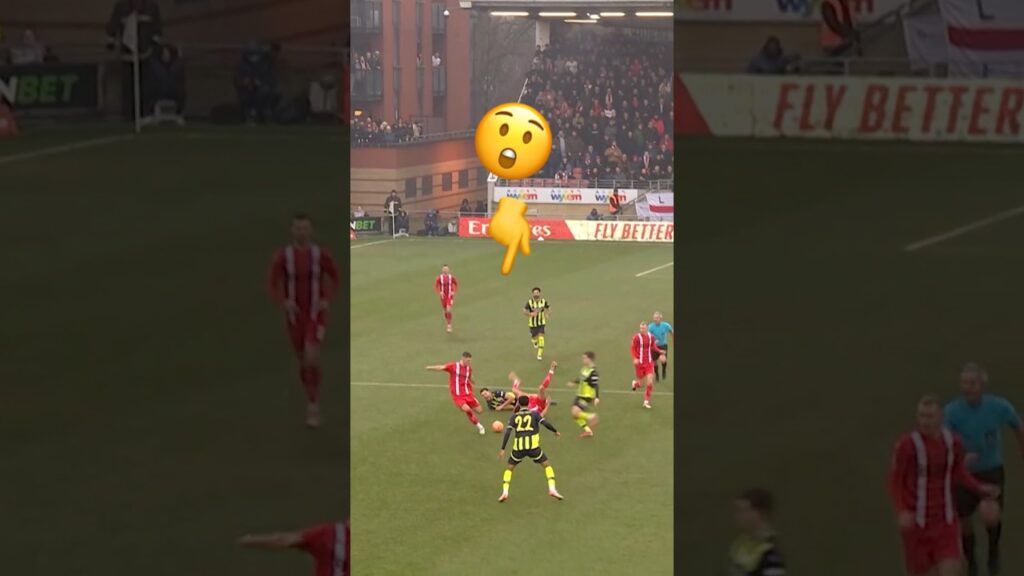 Fantastisk mål fra midtbanen