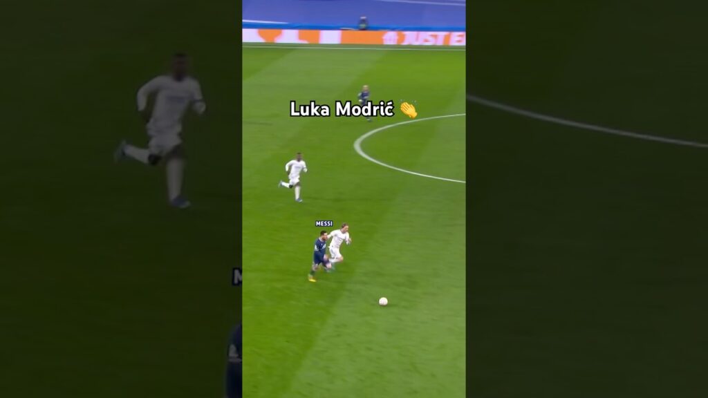 Modrić danser seg forbi Messi