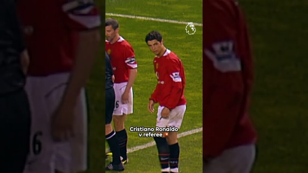 Ronaldo i munnhoggeri med dommeren