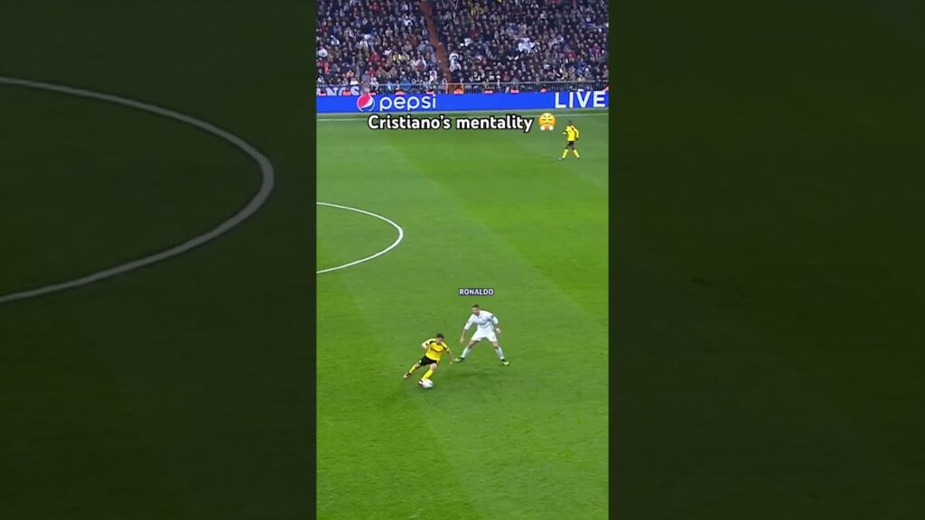 Ronaldo sender forsvareren på feil fot