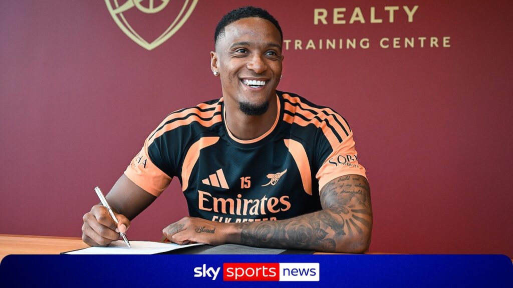 Arsenal henter Konsa fra Villa