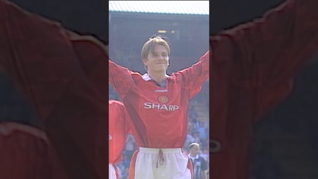 Beckham scorer legendarisk mål