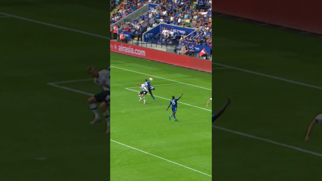 Dele scorer sitt første mål for Spurs