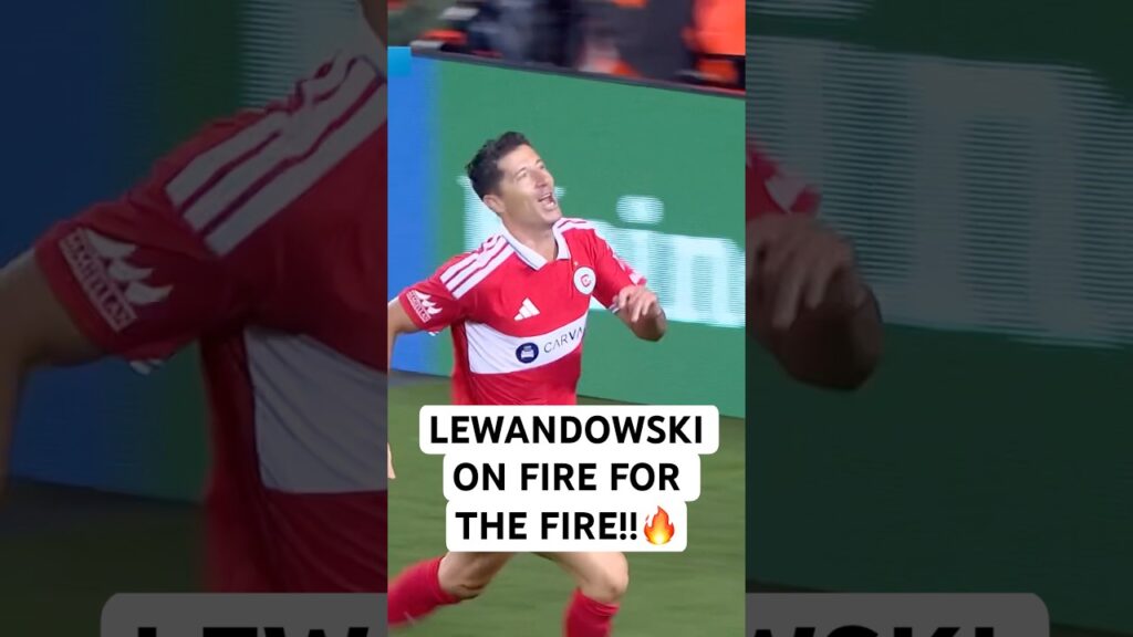 Lewandowski banker ballen i krysset
