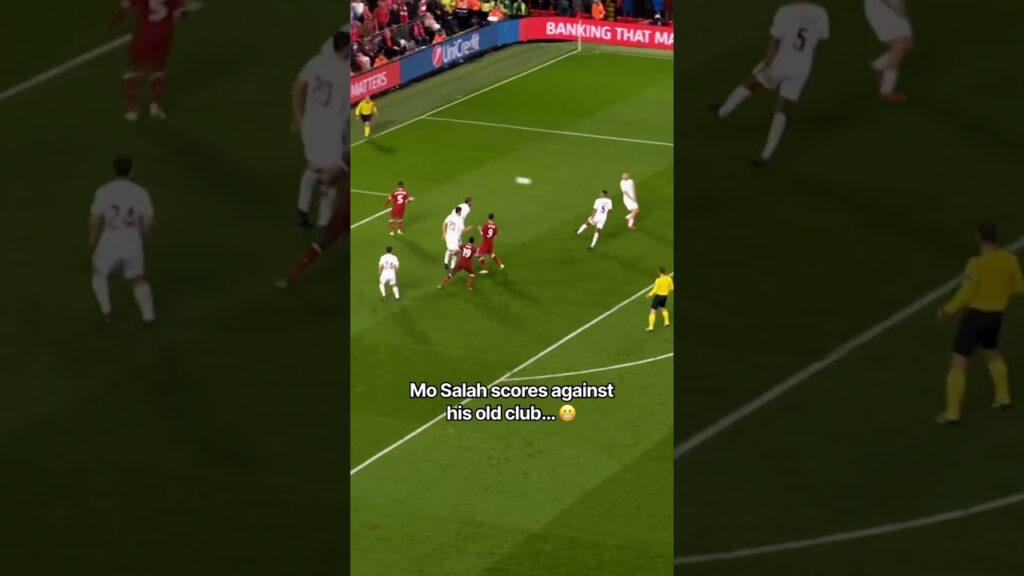 Salah banker ballen i mål