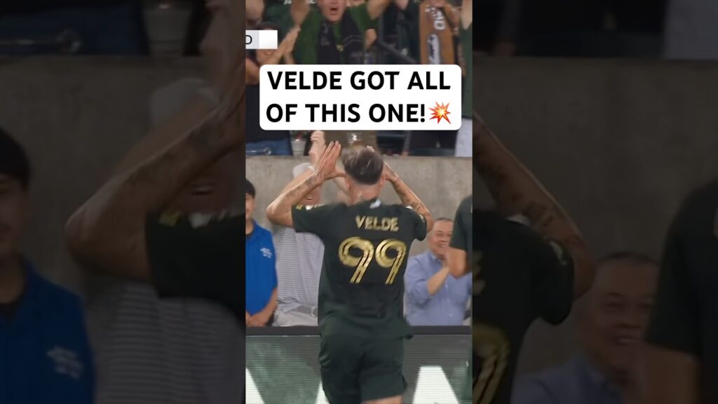 Velde fyrer løs fra distanse